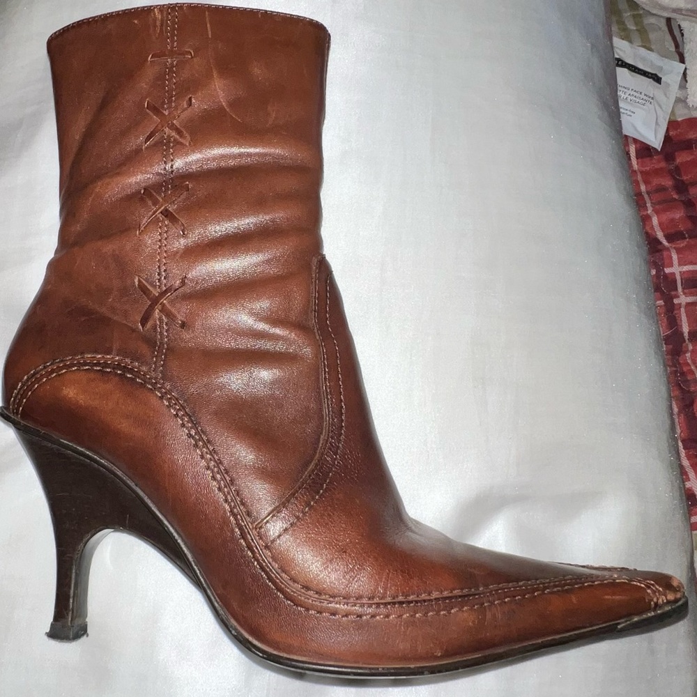 ‼️SOLD ON EBAY ‼️STUNNING BAKERS ANKLE BOOTS